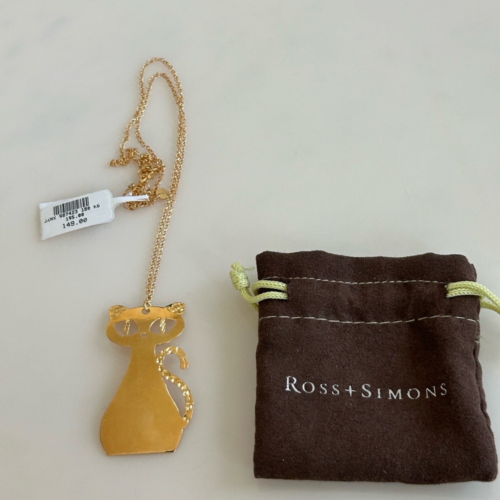 Ross-Simons Elegant Gold Pkatec Cat Necklace Italy